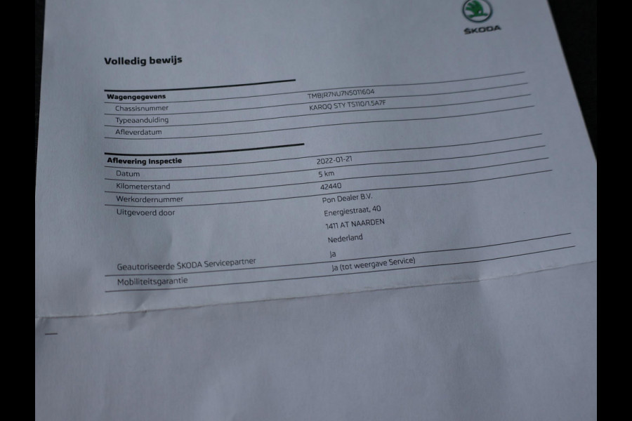 Škoda Karoq 1.5 TSI ACT 150 PK AUT. + WEGKL. TREKHAAK | CANTON | ADAPTIVE CRUISE | STOELVERW. | CAMERA