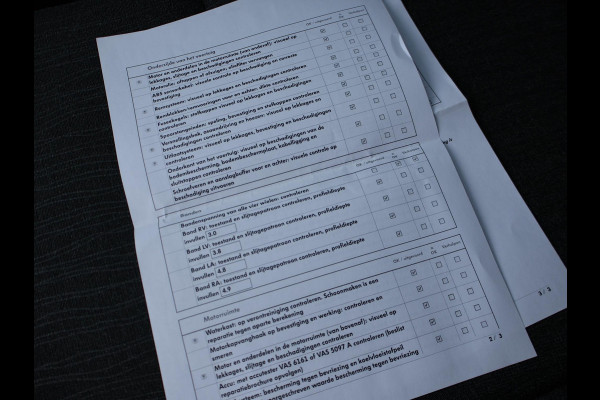 Škoda Karoq 1.5 TSI ACT 150 PK AUT. + WEGKL. TREKHAAK | CANTON | ADAPTIVE CRUISE | STOELVERW. | CAMERA