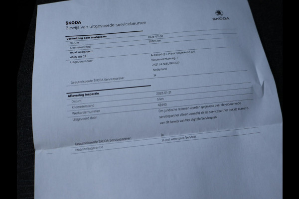 Škoda Karoq 1.5 TSI ACT 150 PK AUT. + WEGKL. TREKHAAK | CANTON | ADAPTIVE CRUISE | STOELVERW. | CAMERA