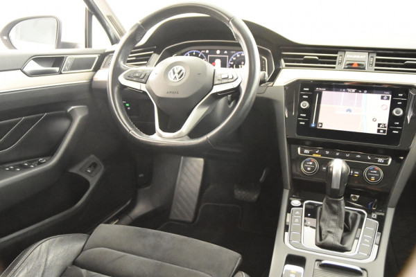 Volkswagen Passat Variant 1.5 TSI Elegance *1ste Eigenaar*Leer*Panoramadak*Trekhaak*
