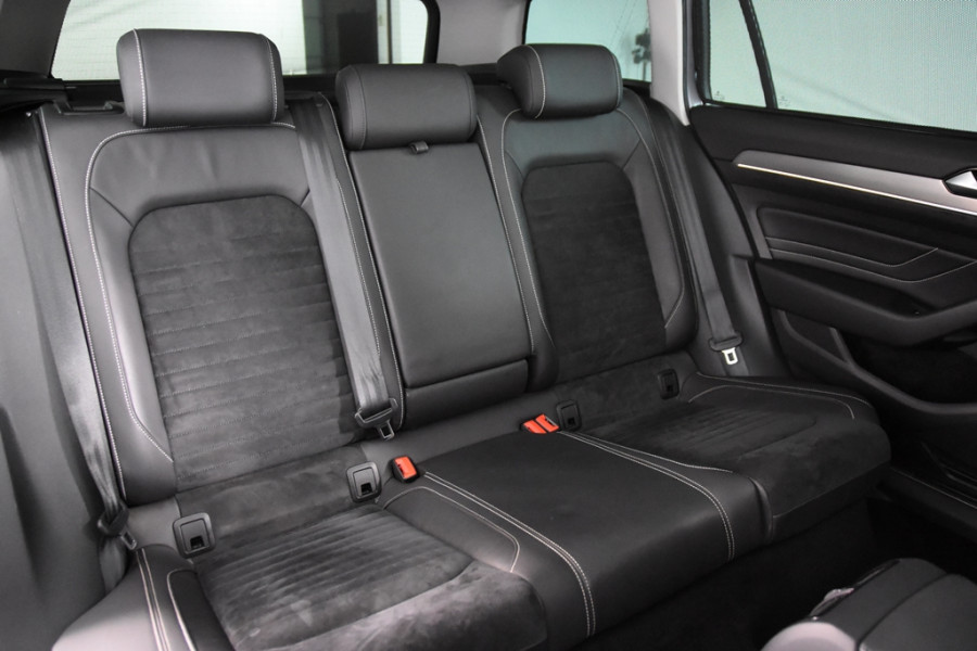 Volkswagen Passat Variant 1.5 TSI Elegance *1ste Eigenaar*Leer*Panoramadak*Trekhaak*