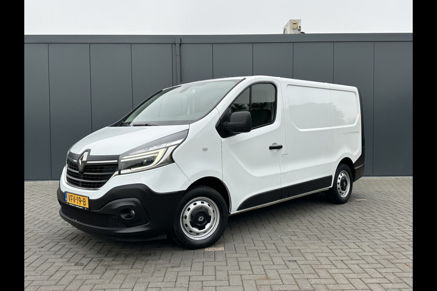 Renault Trafic 2.0 dCi 145 PK AUTOMAAT / L1H1 / 1e EIG. / INRICHTING / ACHTERKLEP / AIRCO / CRUISE CONTROL