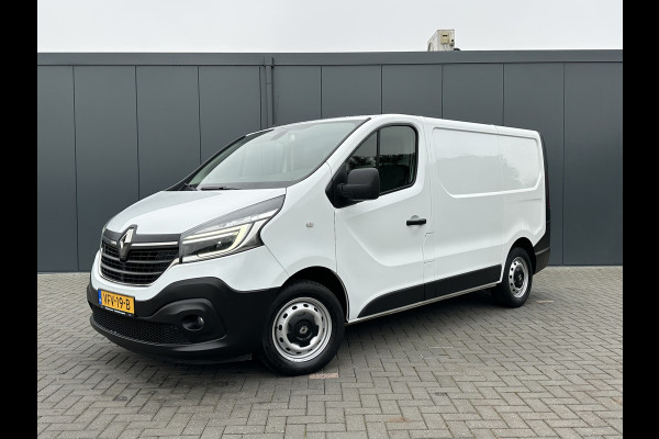 Renault Trafic 2.0 dCi 145 PK AUTOMAAT / L1H1 / 1e EIG. / INRICHTING / ACHTERKLEP / AIRCO / CRUISE CONTROL