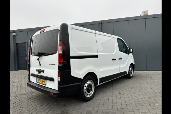Renault Trafic 2.0 dCi 145 PK AUTOMAAT / L1H1 / 1e EIG. / INRICHTING / ACHTERKLEP / AIRCO / CRUISE CONTROL