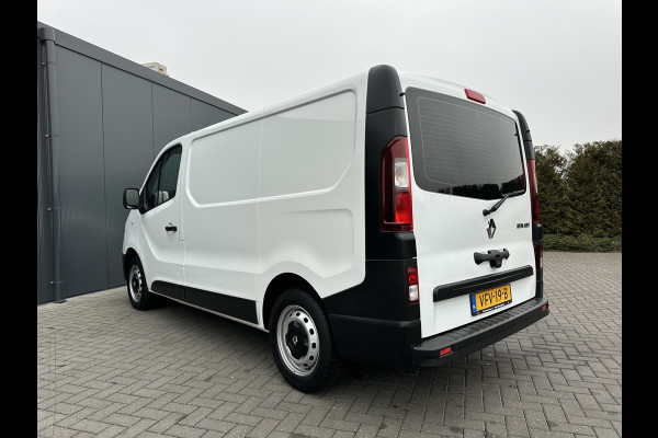 Renault Trafic 2.0 dCi 145 PK AUTOMAAT / L1H1 / 1e EIG. / INRICHTING / ACHTERKLEP / AIRCO / CRUISE CONTROL