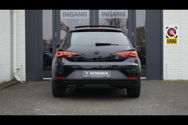 Seat Leon 1.5 TSI FR Ultimate Edition Black AUTOMAAT-ACC-ALCANTARA-BEATS-CAMERA-FULL LED-KEYLESS-LED-MODE-PANORAMA