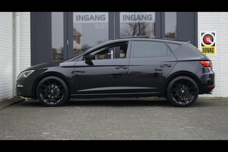Seat Leon 1.5 TSI FR Ultimate Edition Black AUTOMAAT-ACC-ALCANTARA-BEATS-CAMERA-FULL LED-KEYLESS-LED-MODE-PANORAMA