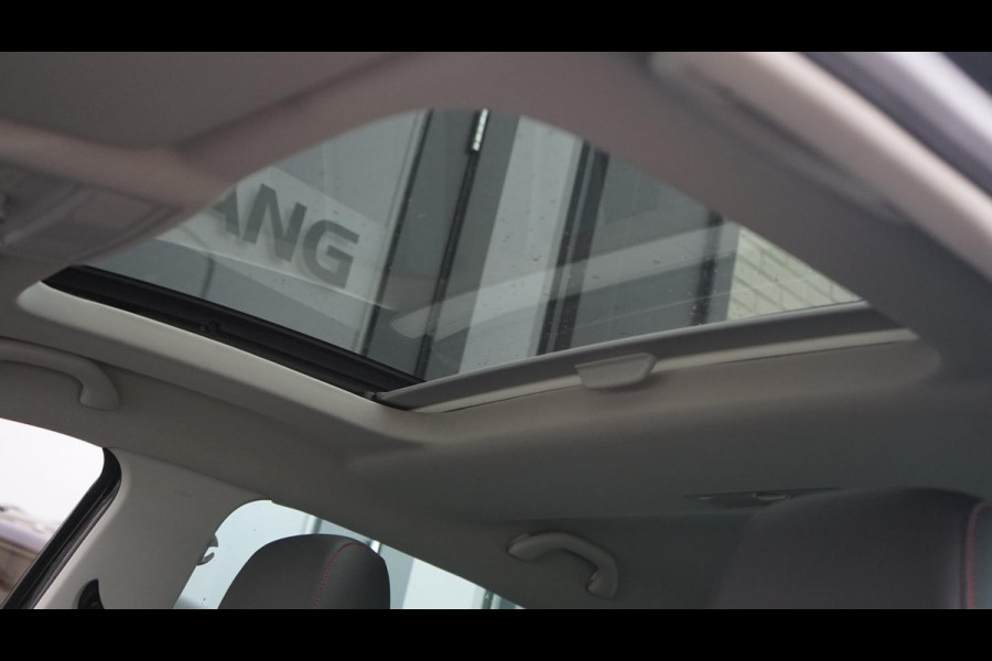 Seat Leon 1.5 TSI FR Ultimate Edition Black AUTOMAAT-ACC-ALCANTARA-BEATS-CAMERA-FULL LED-KEYLESS-LED-MODE-PANORAMA