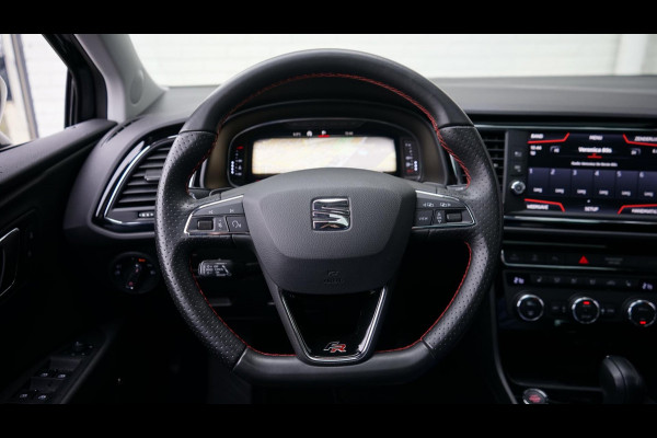 Seat Leon 1.5 TSI FR Ultimate Edition Black AUTOMAAT-ACC-ALCANTARA-BEATS-CAMERA-FULL LED-KEYLESS-LED-MODE-PANORAMA