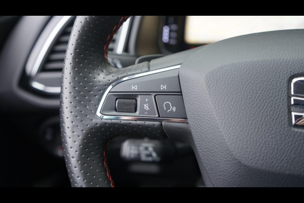 Seat Leon 1.5 TSI FR Ultimate Edition Black AUTOMAAT-ACC-ALCANTARA-BEATS-CAMERA-FULL LED-KEYLESS-LED-MODE-PANORAMA
