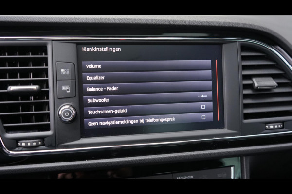 Seat Leon 1.5 TSI FR Ultimate Edition Black AUTOMAAT-ACC-ALCANTARA-BEATS-CAMERA-FULL LED-KEYLESS-LED-MODE-PANORAMA