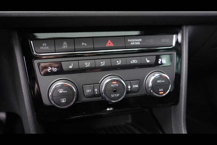 Seat Leon 1.5 TSI FR Ultimate Edition Black AUTOMAAT-ACC-ALCANTARA-BEATS-CAMERA-FULL LED-KEYLESS-LED-MODE-PANORAMA