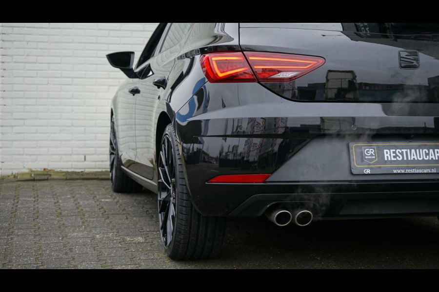 Seat Leon 1.5 TSI FR Ultimate Edition Black AUTOMAAT-ACC-ALCANTARA-BEATS-CAMERA-FULL LED-KEYLESS-LED-MODE-PANORAMA