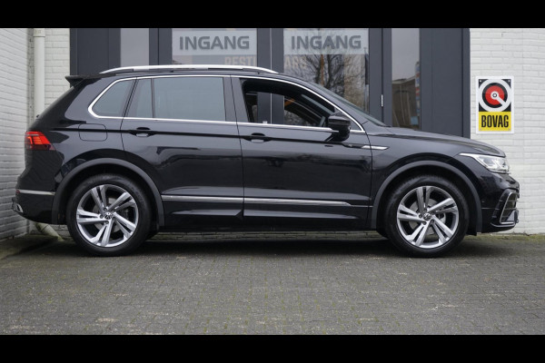 Volkswagen Tiguan 1.5 TSI R-Line AUTOMAAT-CAMERA-IQ LIGHT-KEYLESS-LEDER-MEMORY-NAVIGATIE-PANORAMA-TREKHAAK