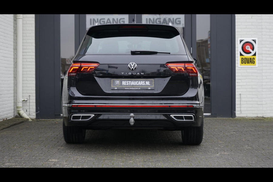 Volkswagen Tiguan 1.5 TSI R-Line AUTOMAAT-CAMERA-IQ LIGHT-KEYLESS-LEDER-MEMORY-NAVIGATIE-PANORAMA-TREKHAAK