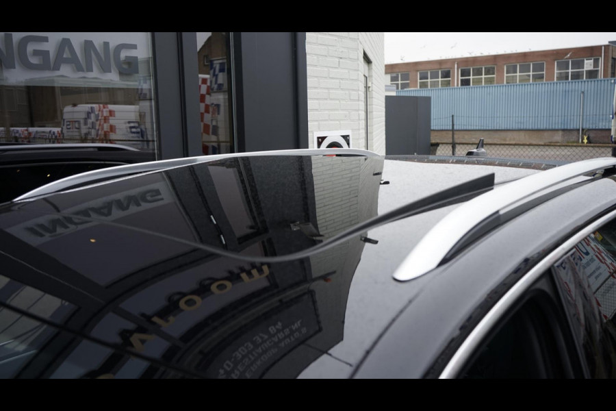 Volkswagen Tiguan 1.5 TSI R-Line AUTOMAAT-CAMERA-IQ LIGHT-KEYLESS-LEDER-MEMORY-NAVIGATIE-PANORAMA-TREKHAAK