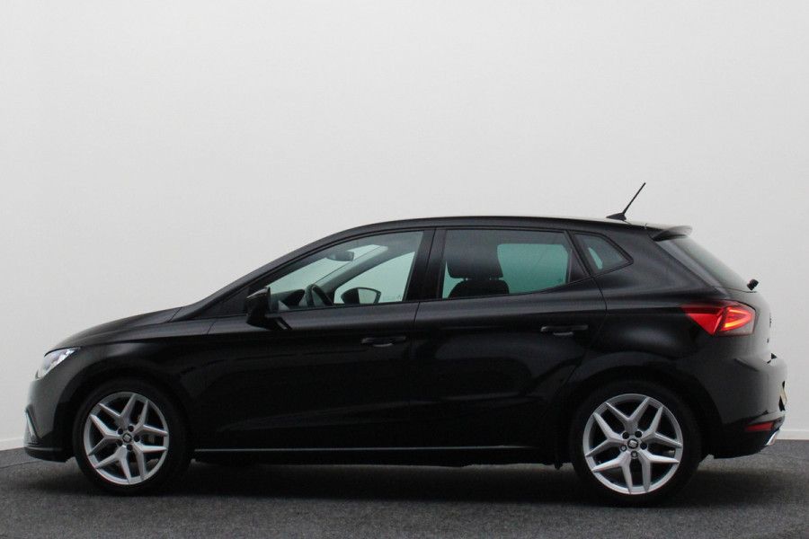 Seat Ibiza 1.0 TSI FR Business Intense Navigatie, Camera, Apple CarPlay, Climate, ACC, 17"