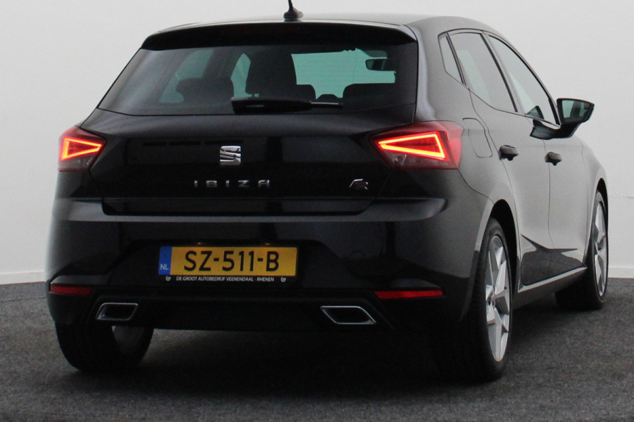 Seat Ibiza 1.0 TSI FR Business Intense Navigatie, Camera, Apple CarPlay, Climate, ACC, 17"