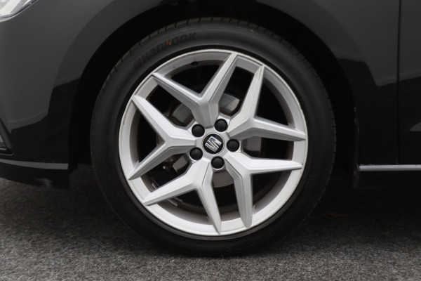 Seat Ibiza 1.0 TSI FR Business Intense Navigatie, Camera, Apple CarPlay, Climate, ACC, 17"