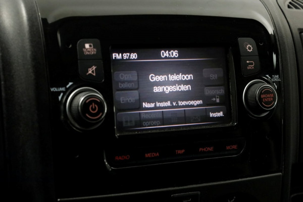 Peugeot Boxer 2.2 BlueHDi 140pk L2H2 Airco/Imperiaal 10-2020