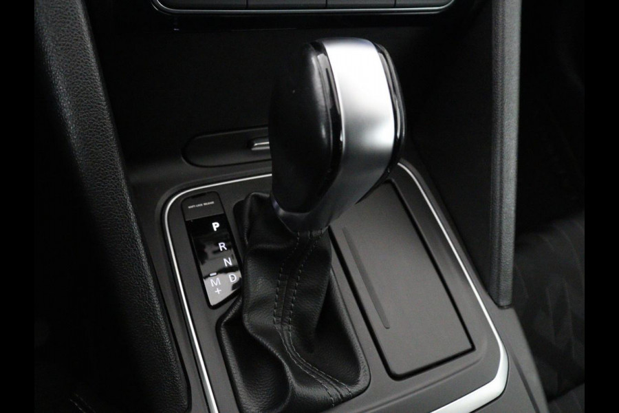 Renault Talisman 1.3 TCe Limited | Massage | Carplay | Navigatie | Keyless | Parkeerhulp | Half leder | Cruise control | Bluetooth | DAB | Climate control