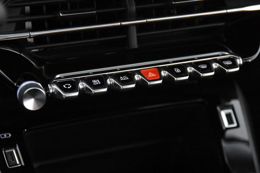 Peugeot 2008 1.2 Active *1ste Eigenaar*Navigatie*Parkassist*DAB*