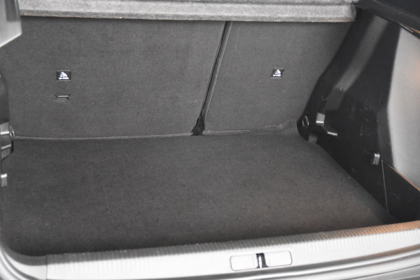 Peugeot 2008 1.2 Active *1ste Eigenaar*Navigatie*Parkassist*DAB*