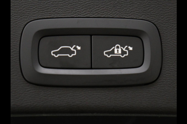 Volvo XC40 1.5 T4 Recharge Inscription Expression | Trekhaak | Camera | Carplay | Navigatie | Full LED | Keyless | Parkeerhulp | Cruise control | Climate control | PHEV | Plug In