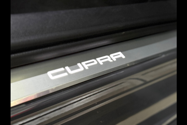 CUPRA Leon 1.4 e-Hybrid 245PK | VZ Copper Edition | Pano | Full Led | Safe & Driving package XL | Vision Plus pack | Ambient |