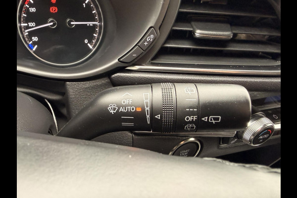 Mazda CX-30 2.0 e-SkyActiv-X M Hybrid Luxury | DEALERONDERHOUDEN | AFNEEMBARE TREKHAAK | NL AUTO |