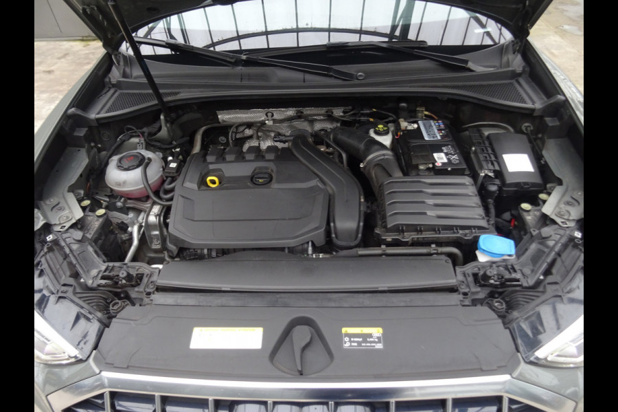 Audi Q3 35 TFSI Pro Line * CARPLAY * STOELVERW. * EYE CATCHER !!