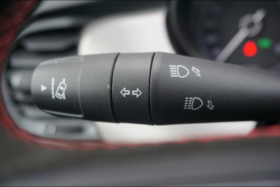 Fiat 500X 1.5 Hybrid Sport AUT. | FULL LED | CLIMA | 18" LM VELGEN