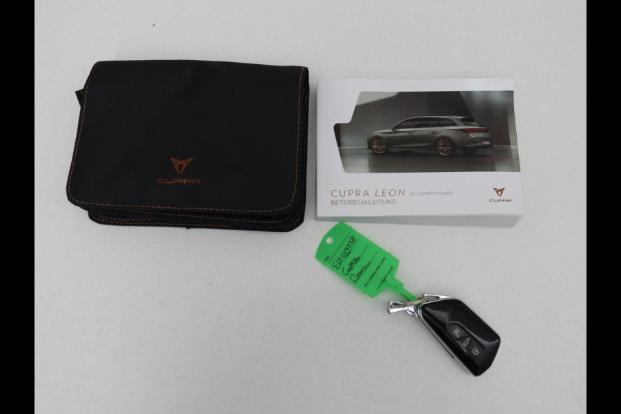 CUPRA Leon 1.4 eHybrid | Stoelverwarming | Adaptive cruise | Navigatie | Sportstoelen | Stuurverwarming | Parkeerhulp | Full LED | Keyless | Half leder | PHEV | Plug In