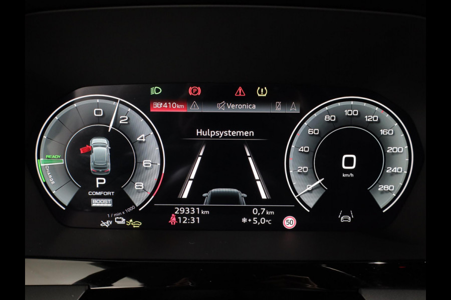 Audi A3 Sportback 45 TFSI e S edition Competition 272 pk S-tronic | Verlengde garantie | Navigatie | Parkeersensoren (Park assist) | Achteruitrijcamera | Stoelverwarming | S-Line |