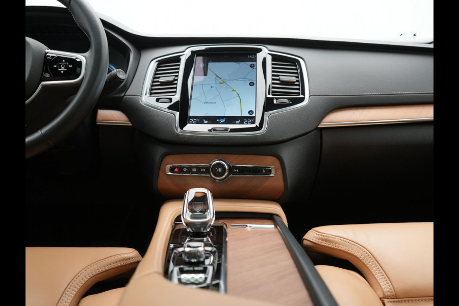 Volvo XC90 T8 Twin Engine AWD Inscription 7 Persoons Plug In Hybrid 394pk Dealer O.H. PHEV | Panodak | Adaptive Cruise | Luxe Lederen Sportstoelen Memory & Verwarmd | 360 Camera | Head Up | Harman Kardon | Apple Carplay | Blis | Virtual | Navigatie | 21"L.M |
