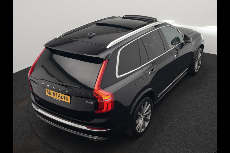 Volvo XC90 T8 Twin Engine AWD Inscription 7 Persoons Plug In Hybrid 394pk Dealer O.H. PHEV | Panodak | Adaptive Cruise | Luxe Lederen Sportstoelen Memory & Verwarmd | 360 Camera | Head Up | Harman Kardon | Apple Carplay | Blis | Virtual | Navigatie | 21"L.M |