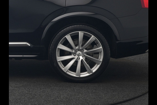 Volvo XC90 T8 Twin Engine AWD Inscription 7 Persoons Plug In Hybrid 394pk Dealer O.H. PHEV | Panodak | Adaptive Cruise | Luxe Lederen Sportstoelen Memory & Verwarmd | 360 Camera | Head Up | Harman Kardon | Apple Carplay | Blis | Virtual | Navigatie | 21"L.M |