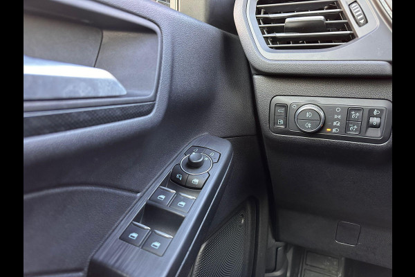 Ford Kuga 2.5 PHEV ST-Line X Black Edition | Two Tone | Adaptive CC | Climate  |Navi | 20"Black Editon LM |