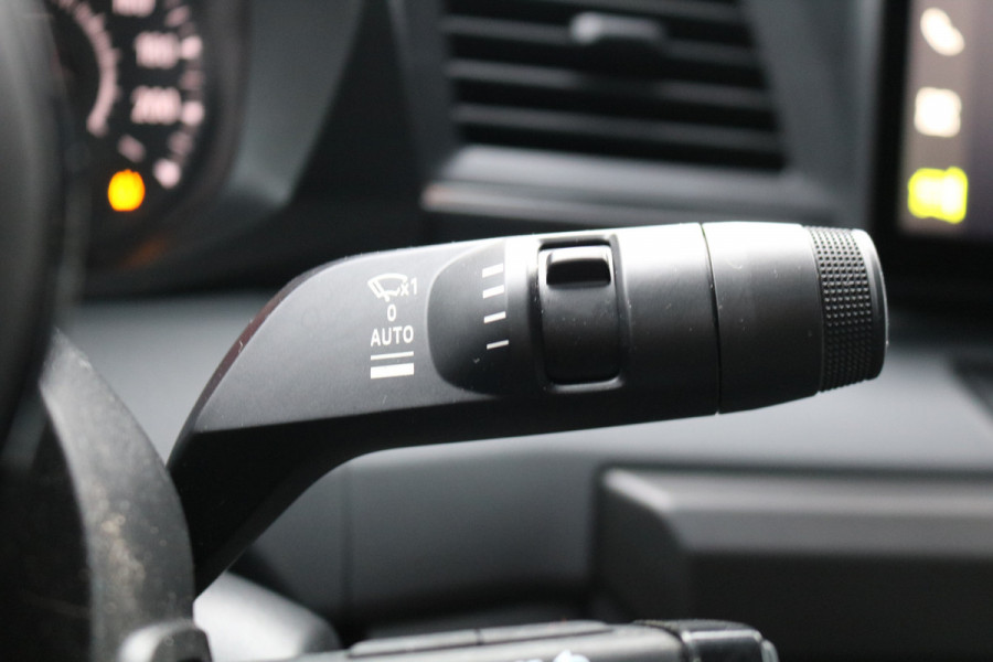 Renault Master 2.0 dCi 170pk L2 H2 Extra Airco Navigatie Trekhaak