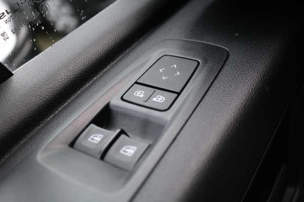 Renault Master 2.0 dCi 170pk L2 H2 Extra Airco Navigatie Trekhaak