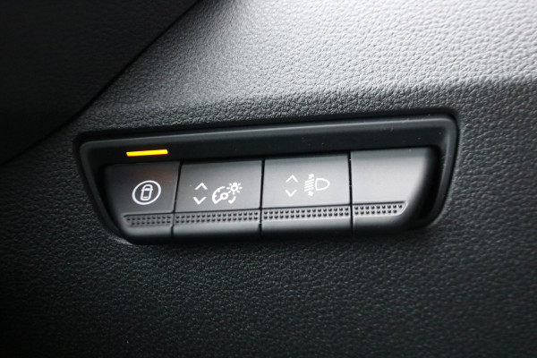 Renault Master 2.0 dCi 170pk L2 H2 Extra Airco Navigatie Trekhaak