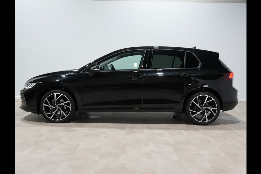Volkswagen Golf 1.5 eTSI 115pk DSG Life Edition Navigatie Camera Acc Led Privacy glas 17"lm Digital Cockpit 240