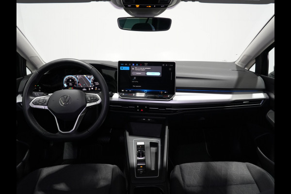 Volkswagen Golf 1.5 eTSI 115pk DSG Life Edition Navigatie Camera Acc Led Privacy glas 17"lm Digital Cockpit 240