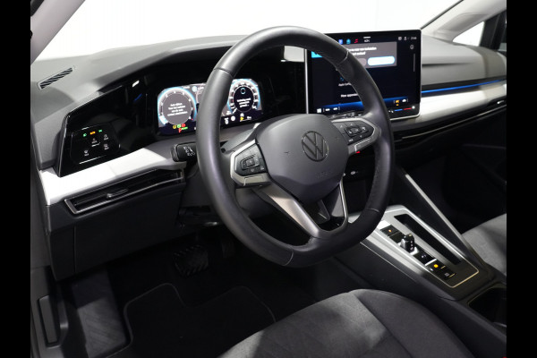Volkswagen Golf 1.5 eTSI 115pk DSG Life Edition Navigatie Camera Acc Led Privacy glas 17"lm Digital Cockpit 240