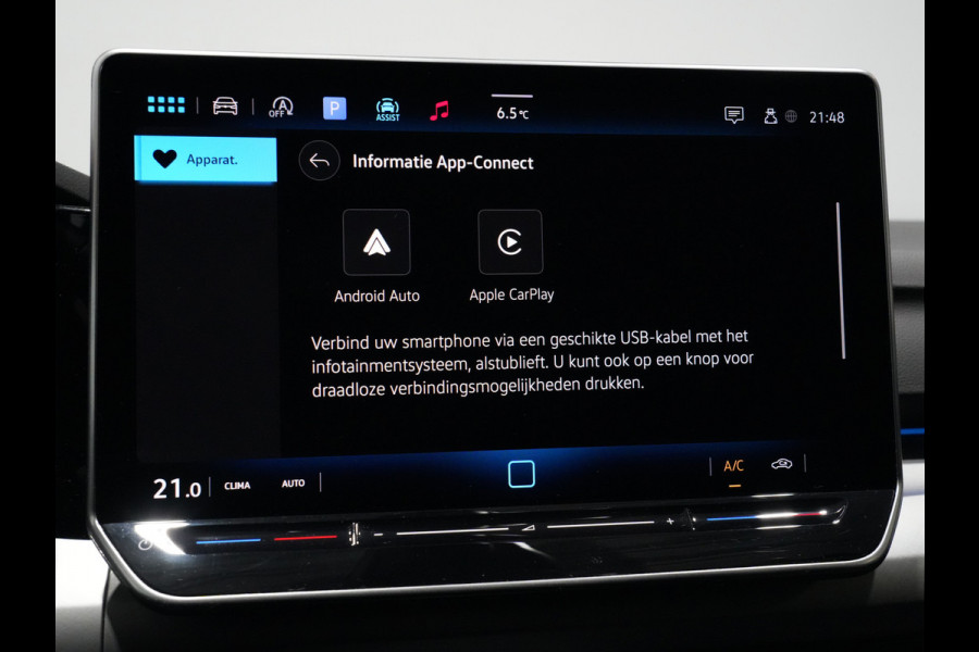 Volkswagen Golf 1.5 eTSI 115pk DSG Life Edition Navigatie Camera Acc Led Privacy glas 17"lm Digital Cockpit 240