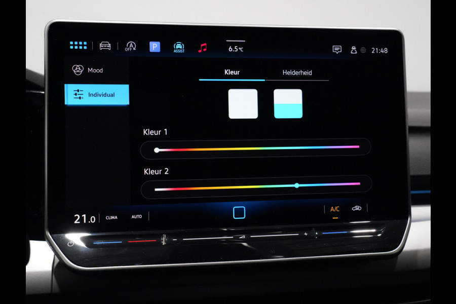 Volkswagen Golf 1.5 eTSI 115pk DSG Life Edition Navigatie Camera Acc Led Privacy glas 17"lm Digital Cockpit 240