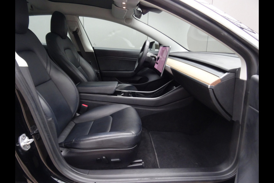 Tesla Model 3 Long Range AWD 75 kWh * 19 INCH VELGEN * LEER !!