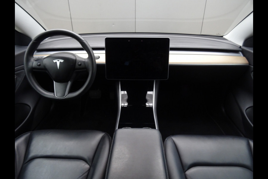 Tesla Model 3 Long Range AWD 75 kWh * 19 INCH VELGEN * LEER !!