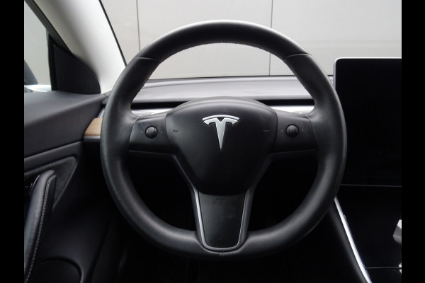 Tesla Model 3 Long Range AWD 75 kWh * 19 INCH VELGEN * LEER !!