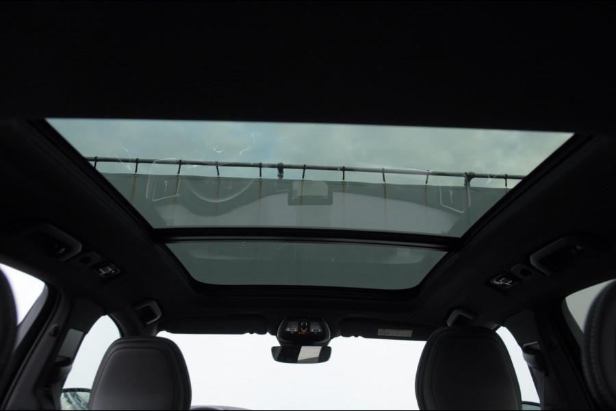 Volvo XC60 T6 350PK Automaat AWD Ultra Black Edition Facelift/ Head-up display/ Harman Kardon audio/ BLIS/ Elektrischbedienbare stoelen met geheugen / Panoramadak/ Adaptive cruise control/ Pilot assist/ Apple Carplay/ Android auto/